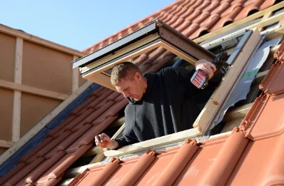 Pose de fenêtres de toit Velux à la Gaudaine
